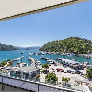 Astonishing Views Superb Waterfront Picton